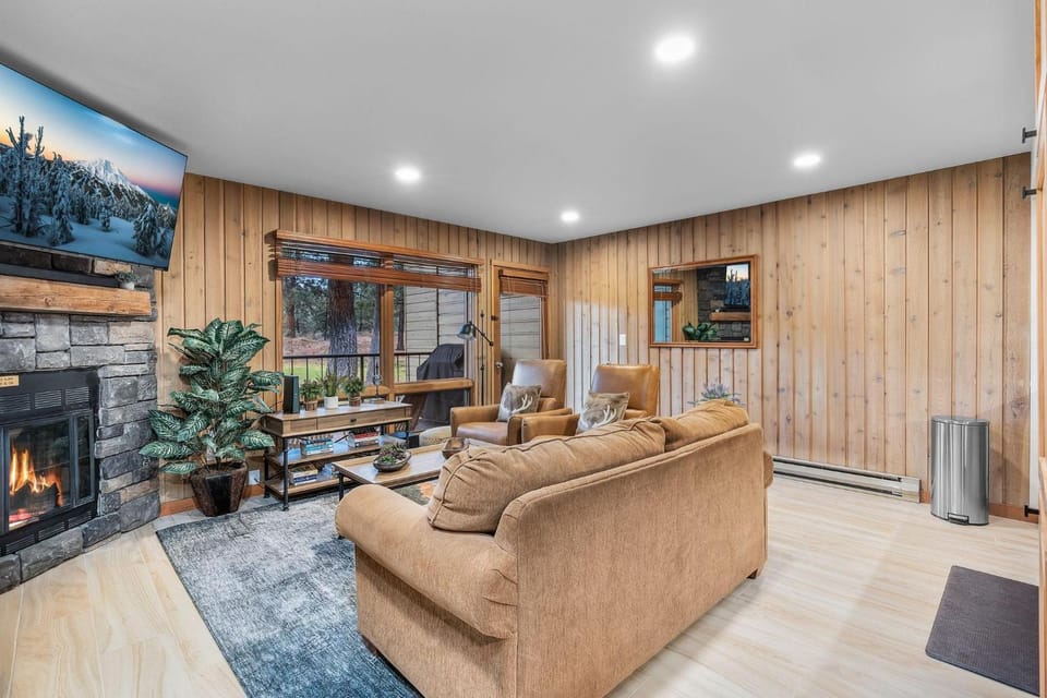 Bend Mt Bachelor Village Condo! House in Bend
