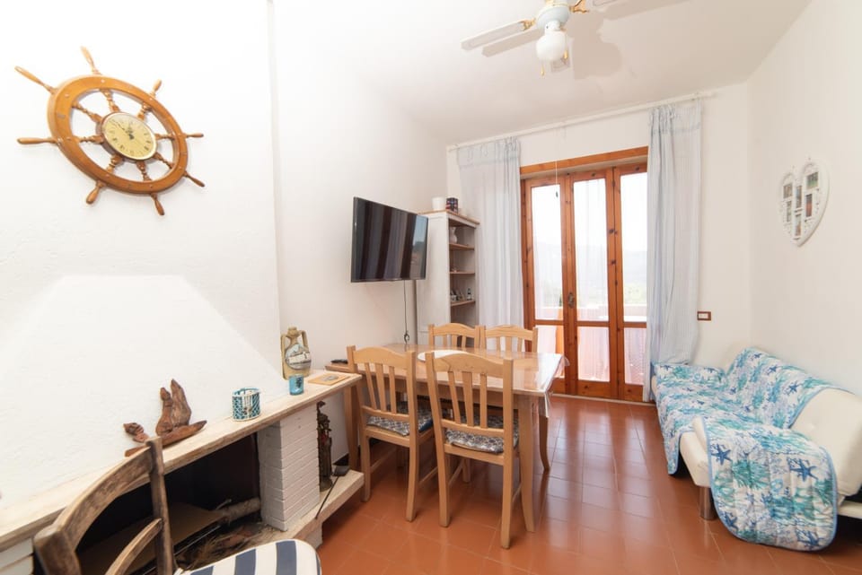 Baia Buon Dormire-Grotte Marine Suite con Terrazza e AC Apartment in Campania