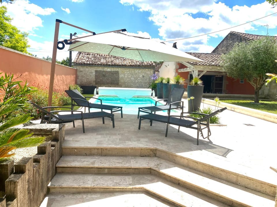 Patio, Swimming pool