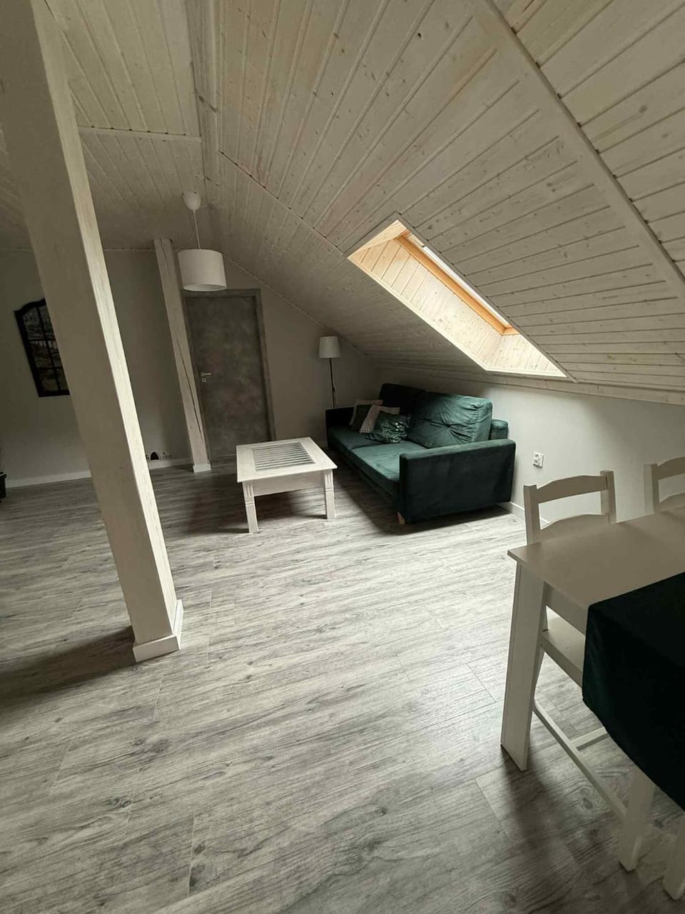 Bed, Living room, Seating area