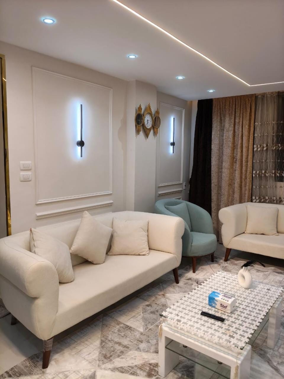 Pyramids Gardens 37 H, 5th Floor Apartment in Egypt