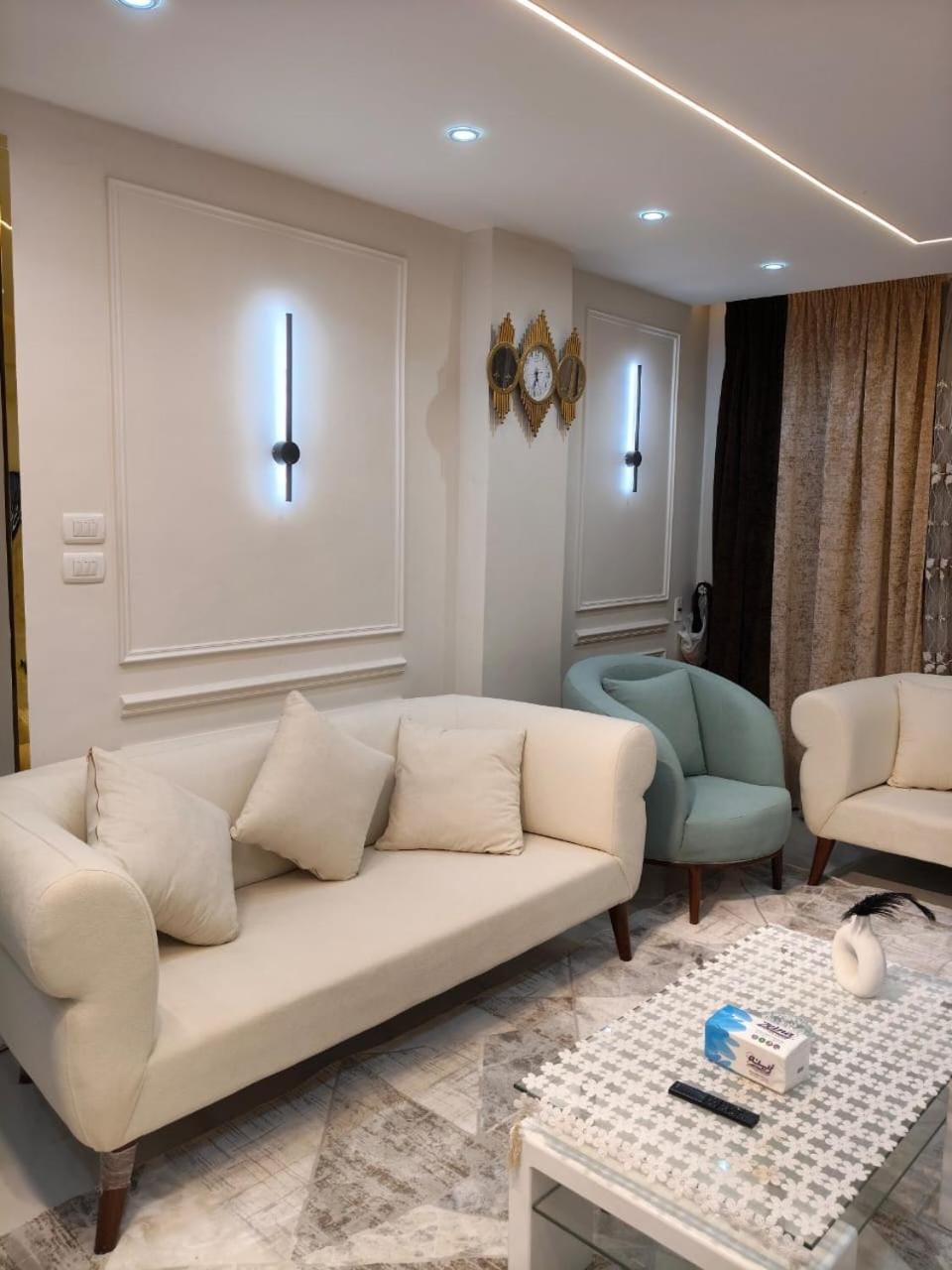 Pyramids Gardens 37 H, 5th Floor Apartment in Egypt