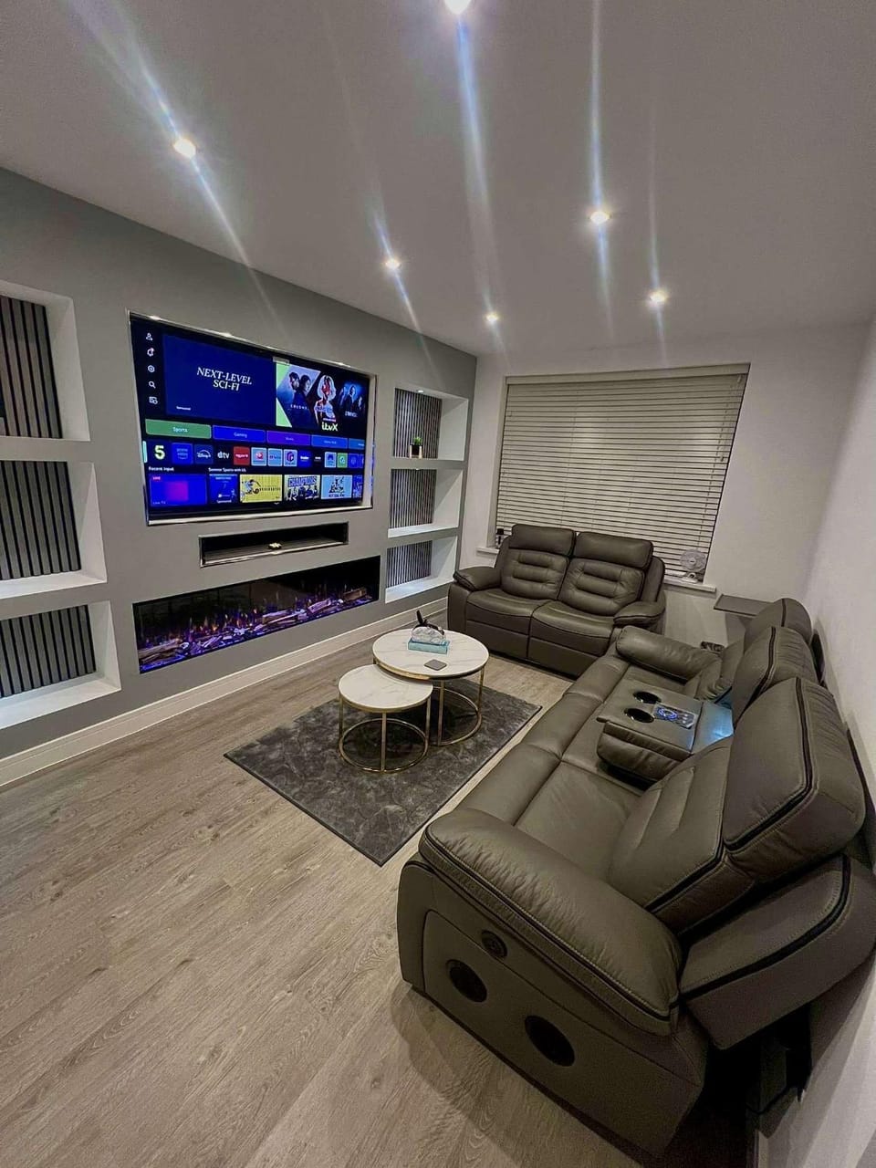 Luxeliving The Larch Residence House in Sheffield