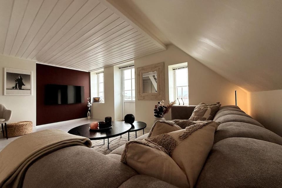 Panoramic Sea-view with balcony city centre Apartment in Stavanger
