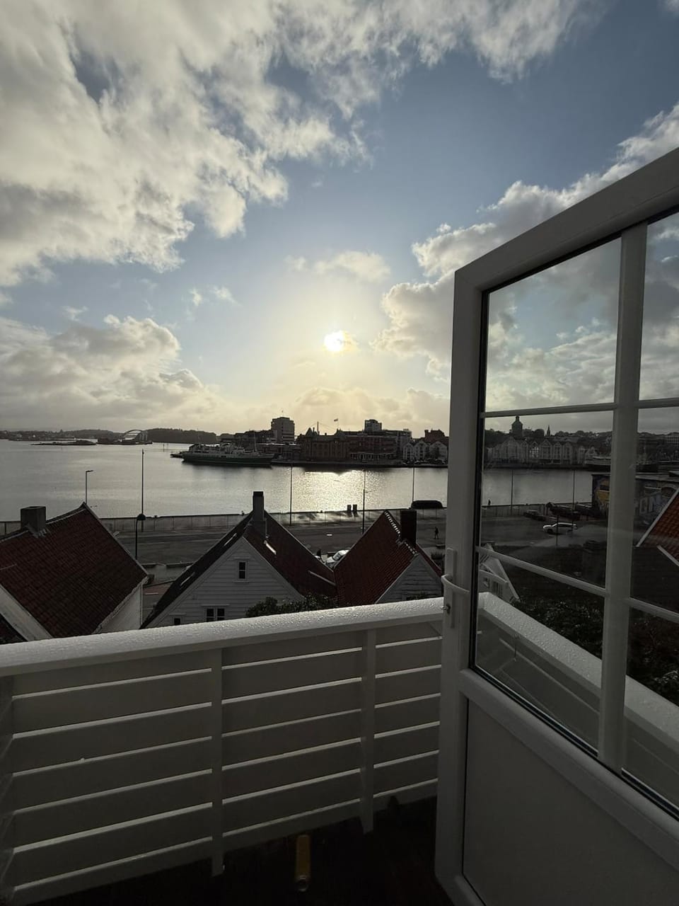 Panoramic Sea-view with balcony city centre Apartment in Stavanger