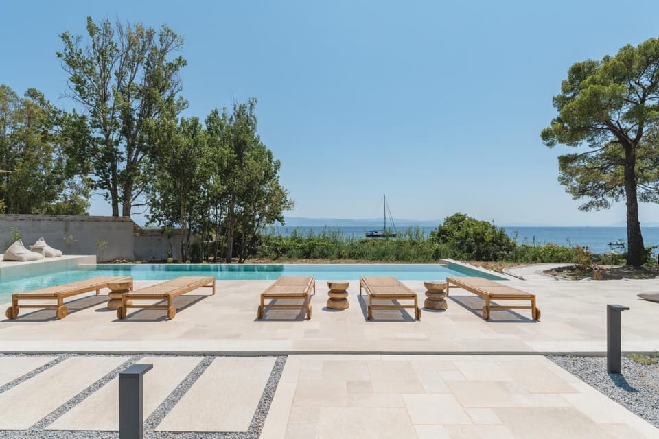 Day, Pool view, Sea view, Swimming pool, sunbed