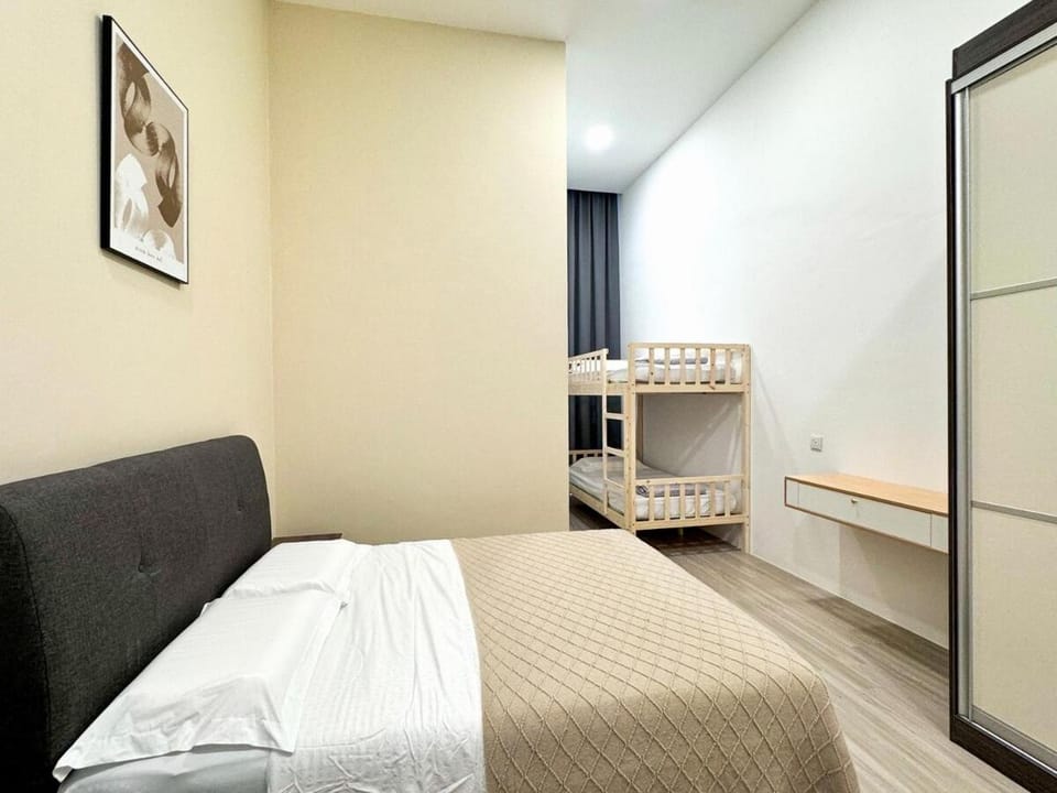 The Podium-3R2B-Free 2 Parking-12 Pax-D335 Apartment in Kuching