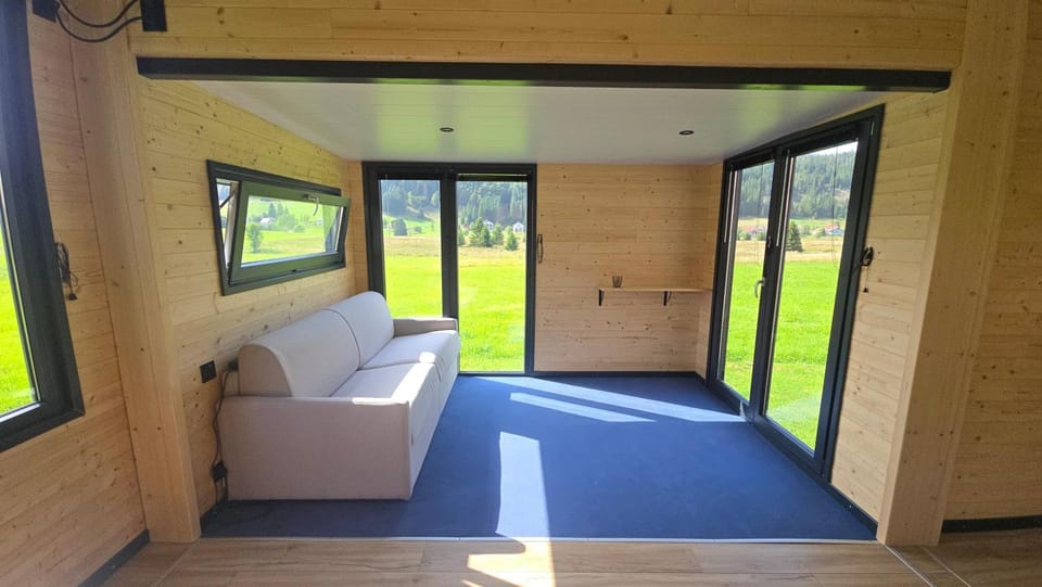 La cachette du Jura Chalet in Canton of Vaud