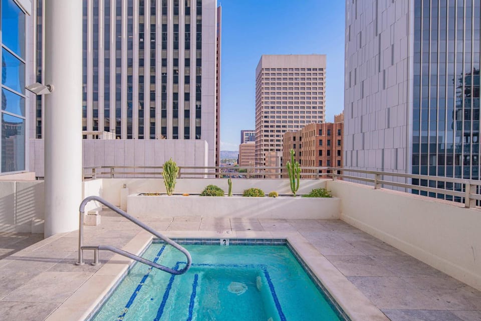 High-Rise Haven in the City Pool & Gym Included Apartment in Phoenix