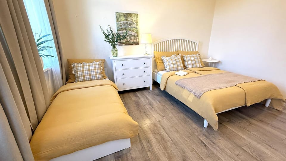 Decorative detail, Bedroom