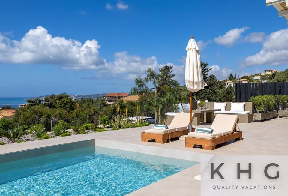 Villa Peristeri in Lourdata village! Villa in Cephalonia
