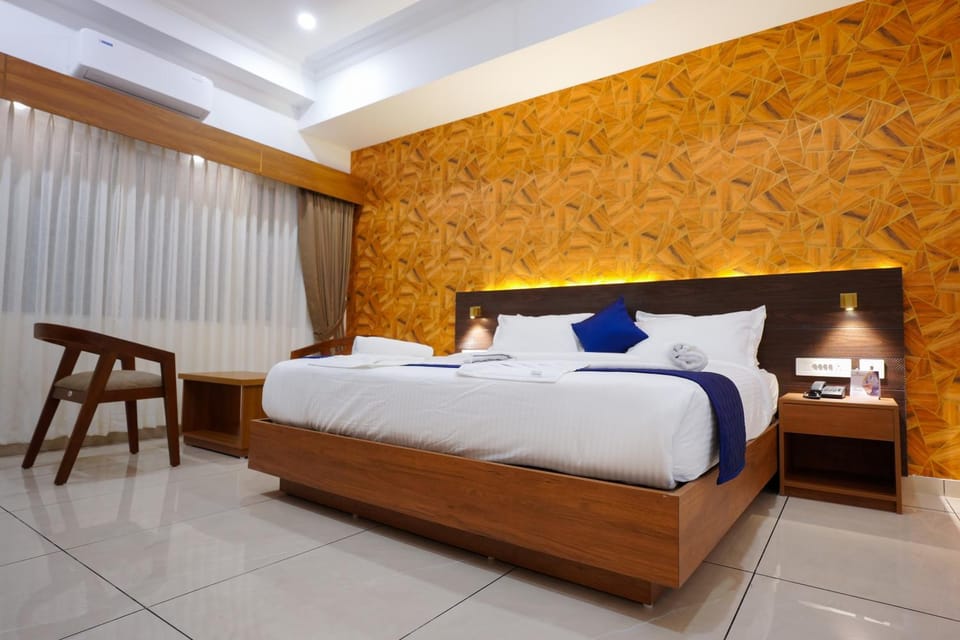 Hotel Praada Residency Hotel in Kerala
