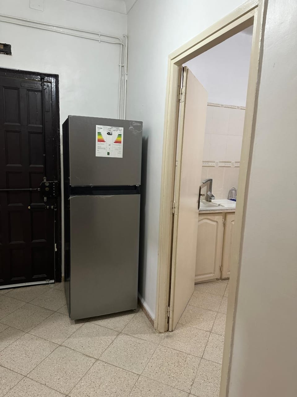 Cozy spacious & quite Apt Apartment in Algiers [El Djazaïr]