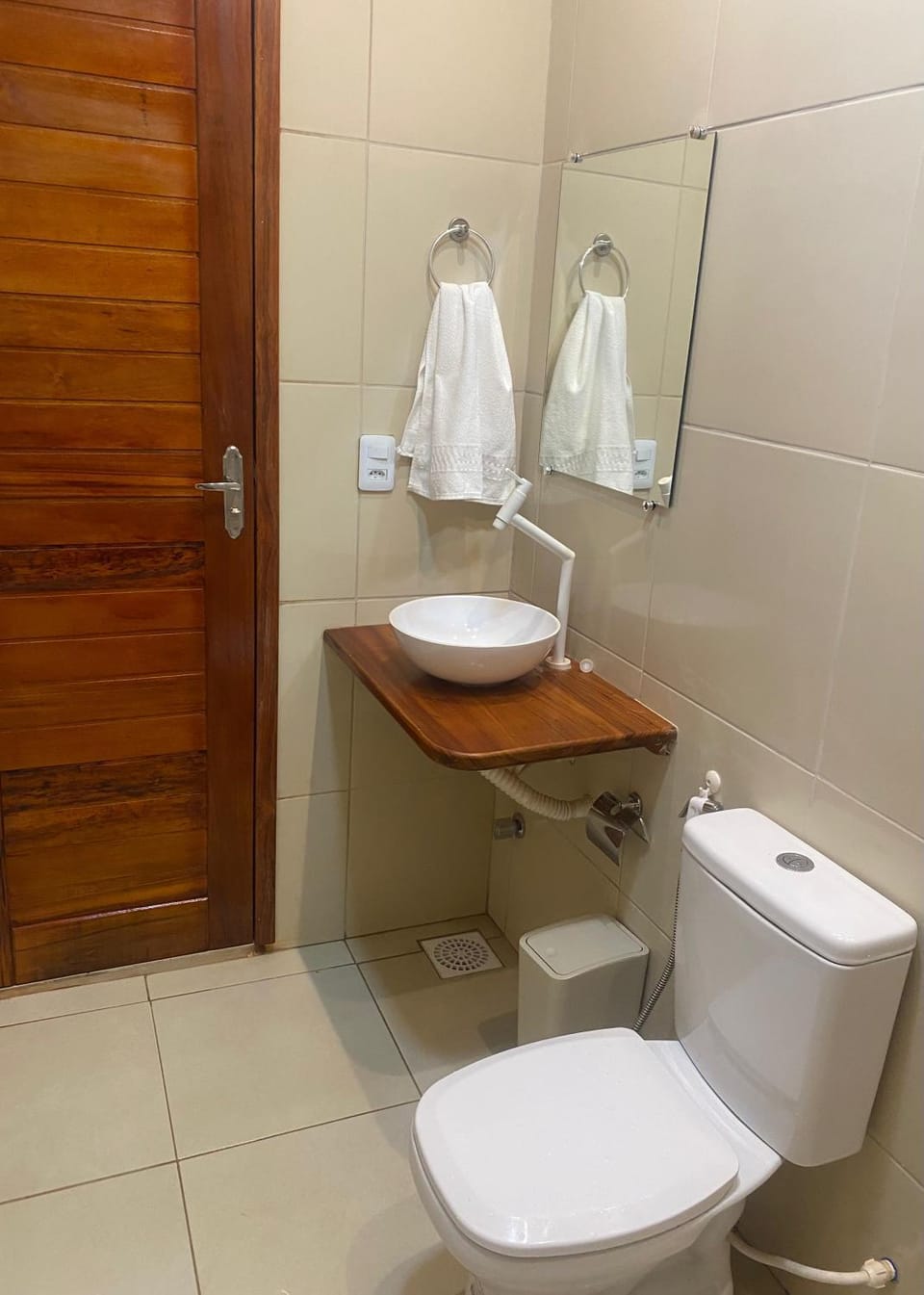 Suite no Centro da Praia de Flecheiras Bed and Breakfast in Flecheiras