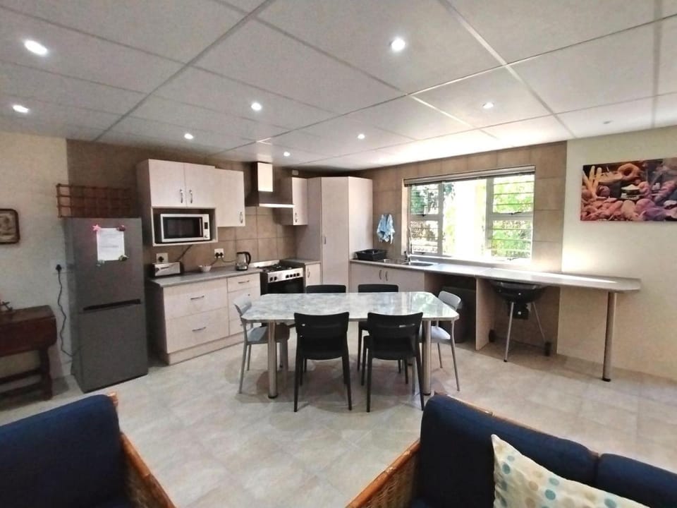 Ce-la-vie Apartment in Port Elizabeth