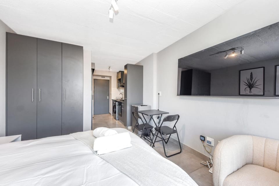 Living room, Bedroom