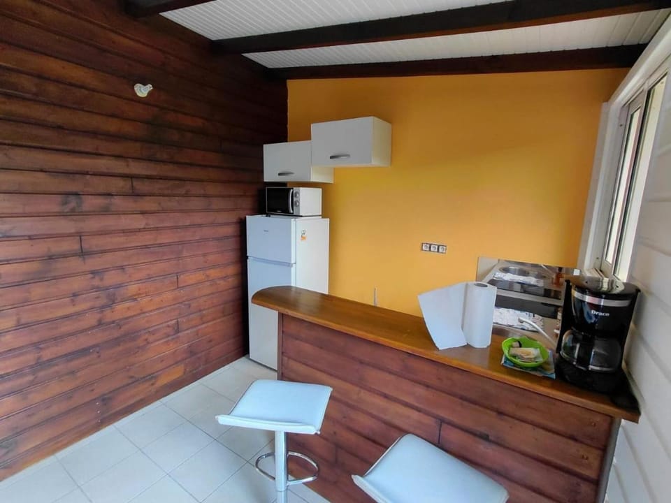 Bungalow Dumonter House in Petit-Bourg