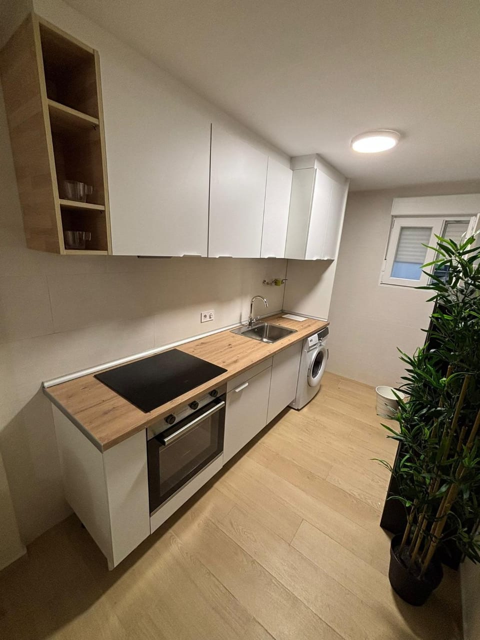 Puente de Piedra Apartment in Valencian Community
