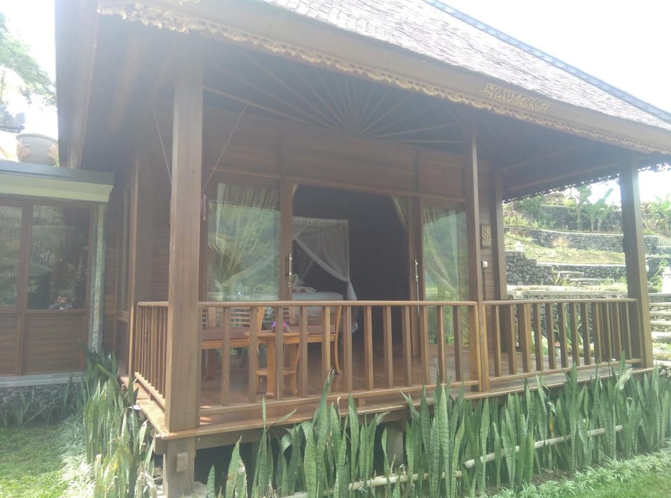 Embang Homestay Bed and Breakfast in Sidemen