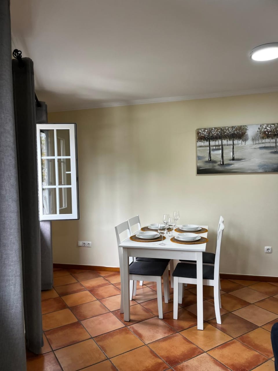 Living room, Dining area