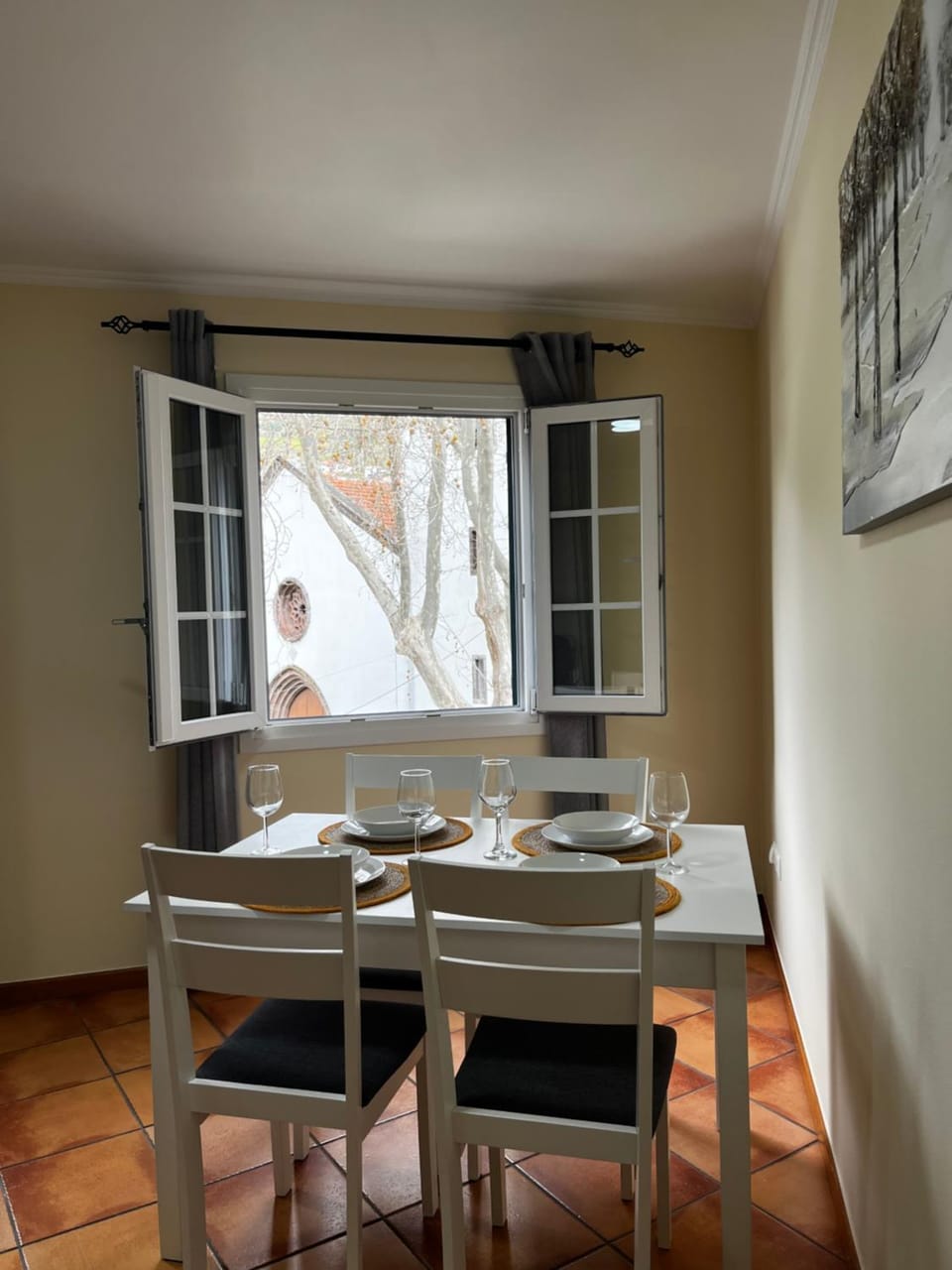 Living room, Dining area