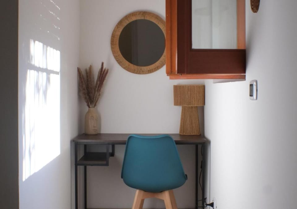 Loft 44 - Città del Miracolo - Private Parking Apartment in Abruzzo