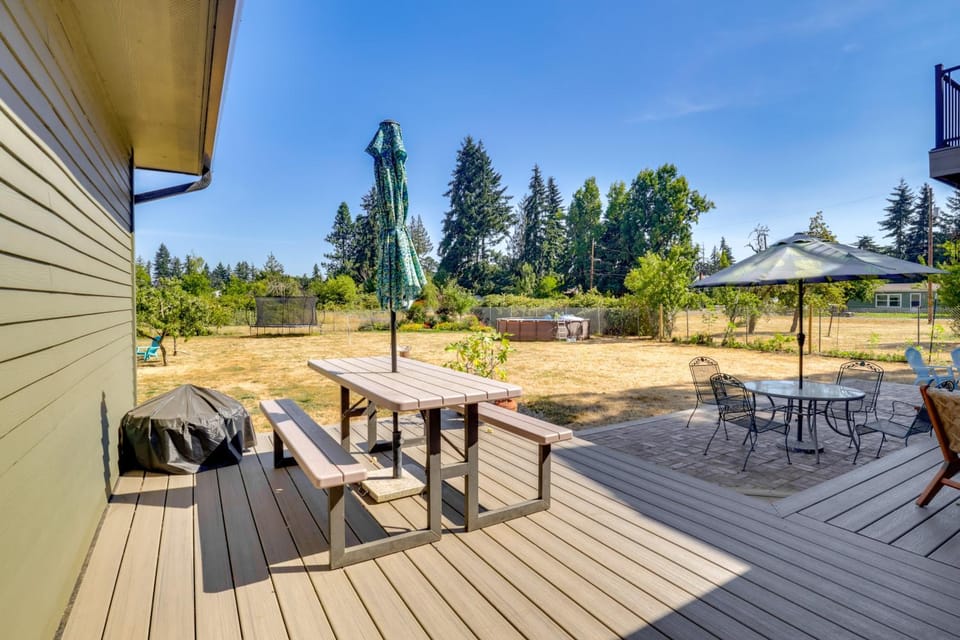 Half-Mi to Scotts Mills Falls: Wine Country Apt Apartment in Clackamas County