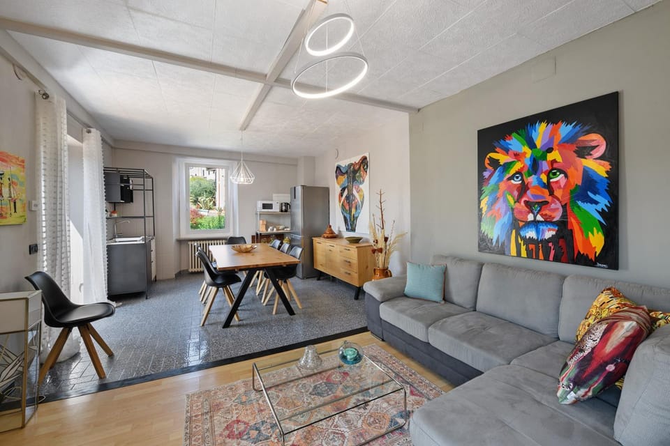 Property building, Living room