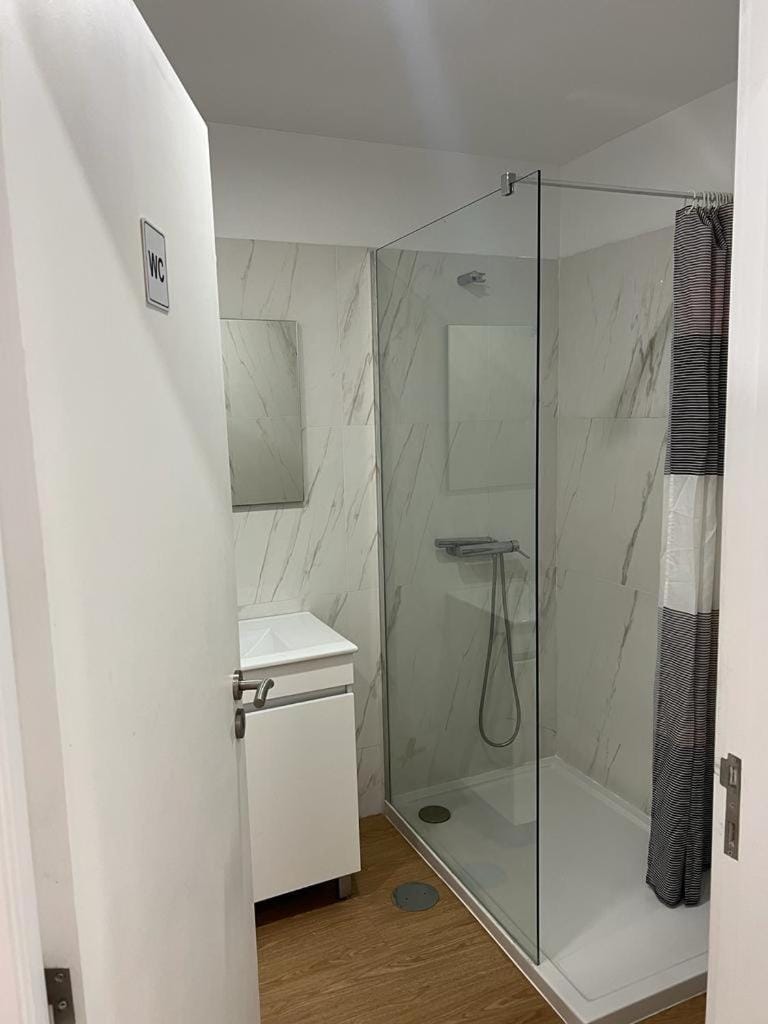 Happy House - Império Hostel in Porto