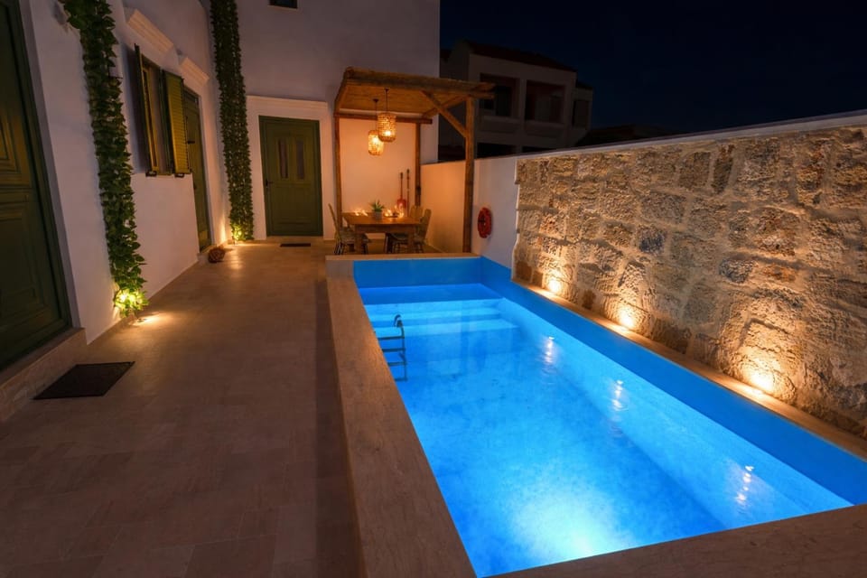 Pool view