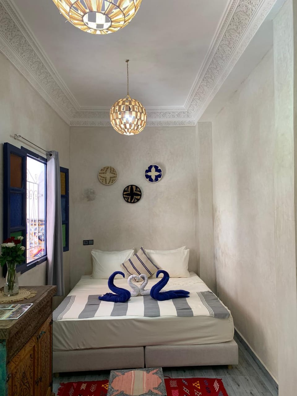 Bed, Photo of the whole room