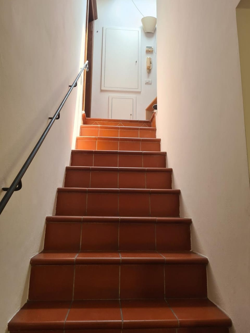Charming Home by Ancient Walls Apartment in Prato