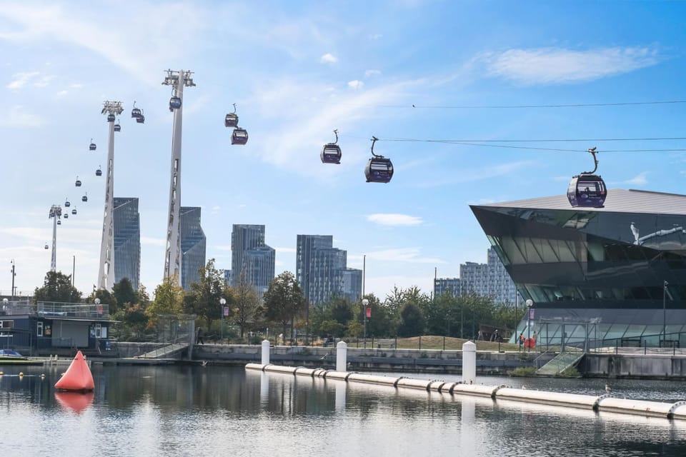 The Oxygen Apartment near Canary Wharf, Excel & O2 Apartment in London