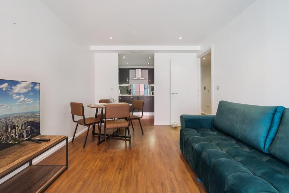 The Oxygen Apartment near Canary Wharf, Excel & O2 Apartment in London