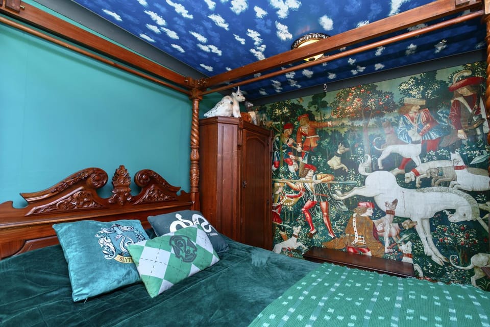 Quidditch Quarters Themed Property House in Watford