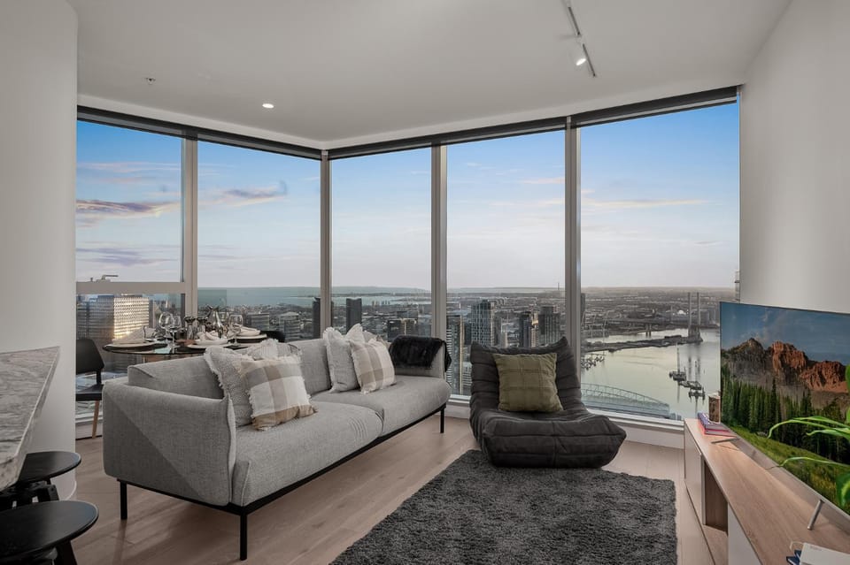 WSP - Sea Views Tower View Apartment in Melbourne