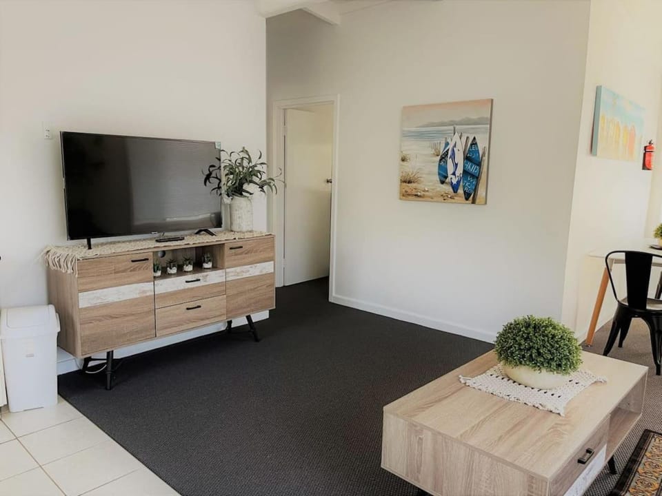 Esperance Little Units 1 Apartment in Esperance