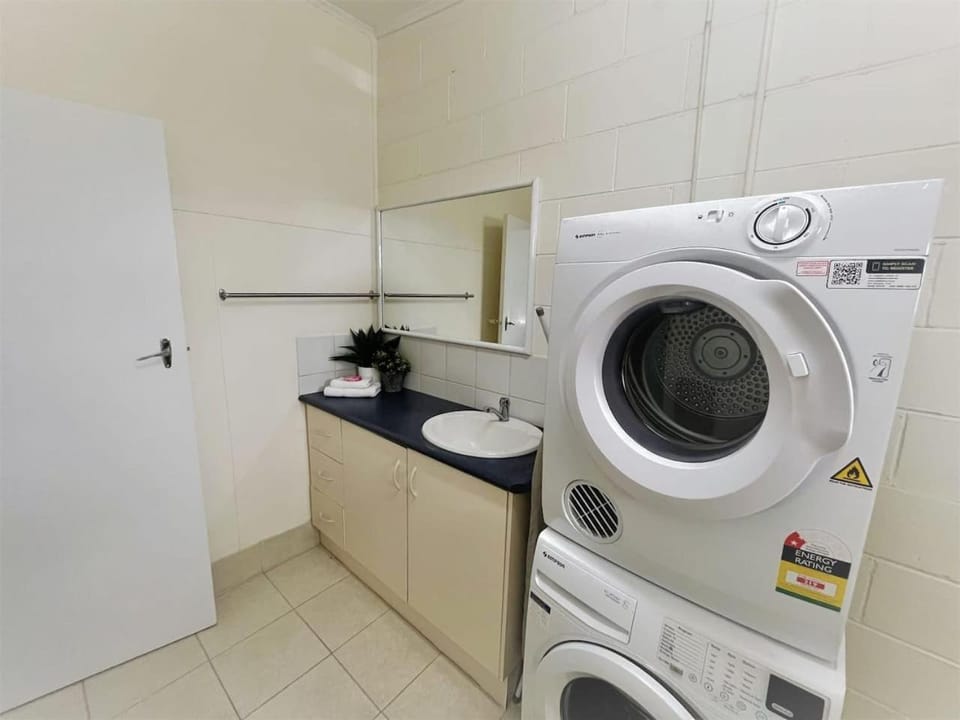 Esperance Little Units 1 Apartment in Esperance