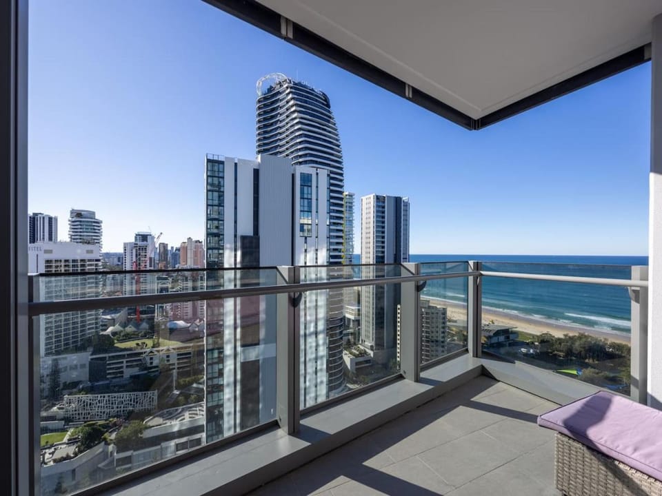 Luxe Broadbeach Escape 4BR with Ocean Views and Pool Apartment in Gold Coast