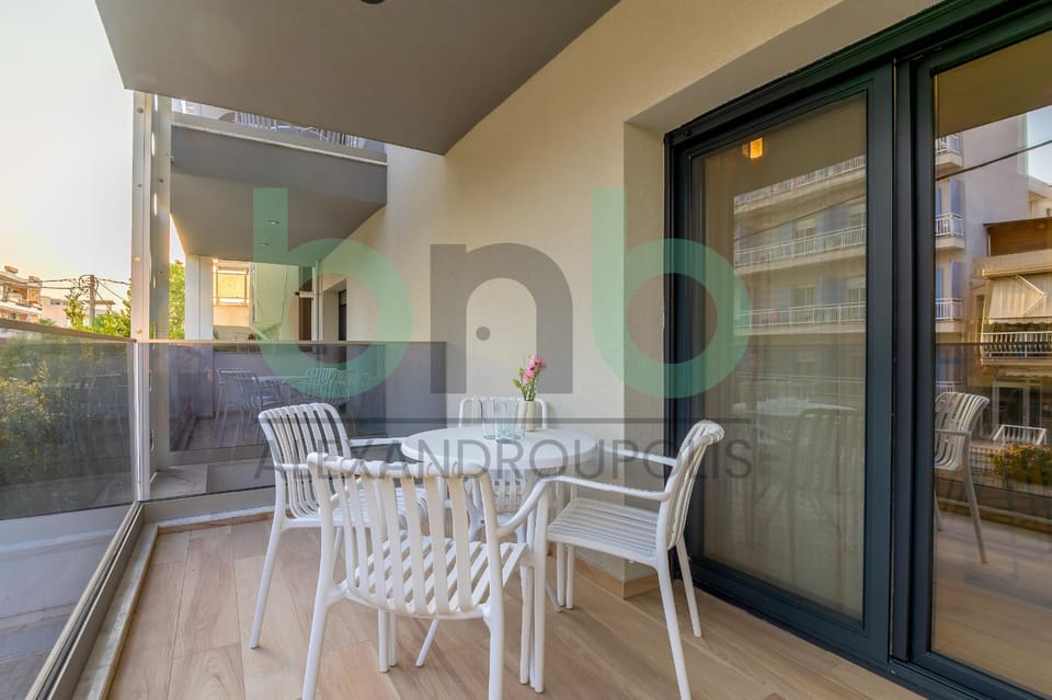 Patio, Spring, Day, Summer, View (from property/room), Balcony/Terrace, Seating area