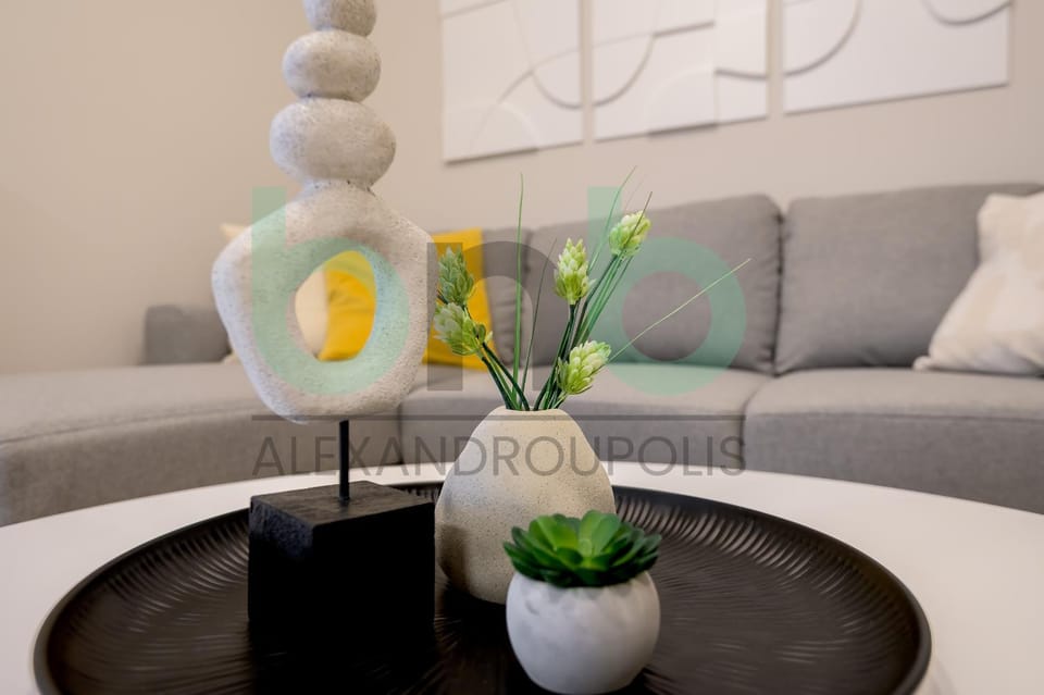 Decorative detail, Seating area