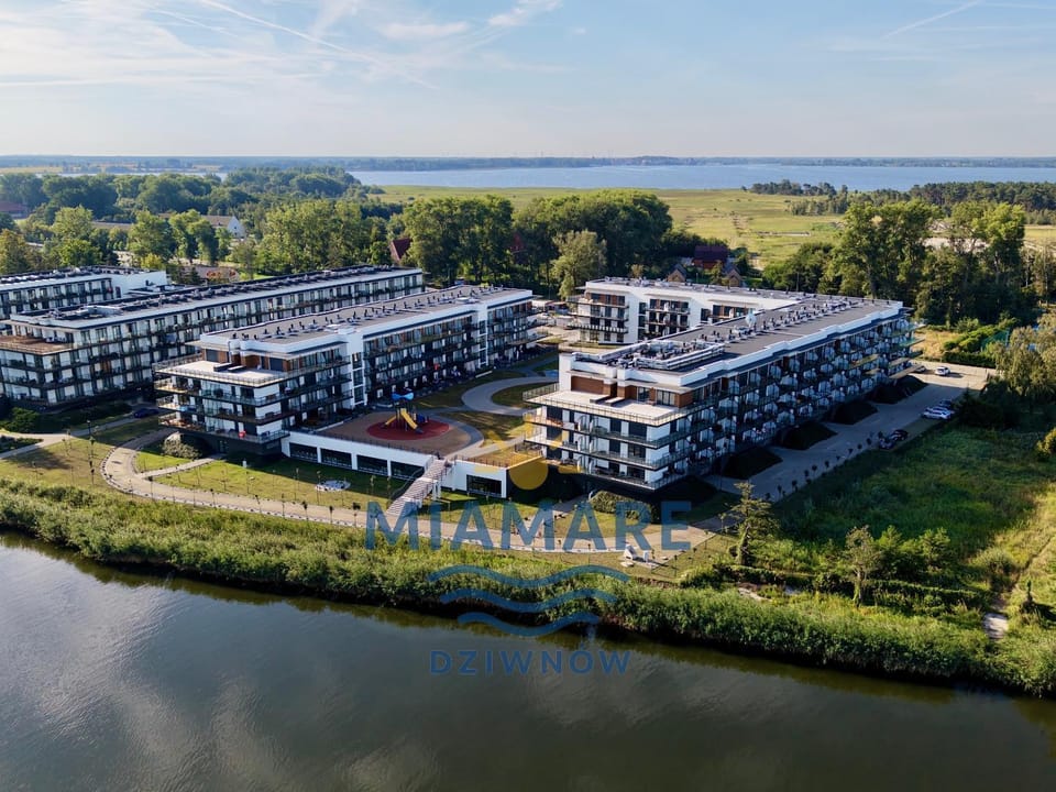 Property building, Natural landscape, Bird's eye view, River view