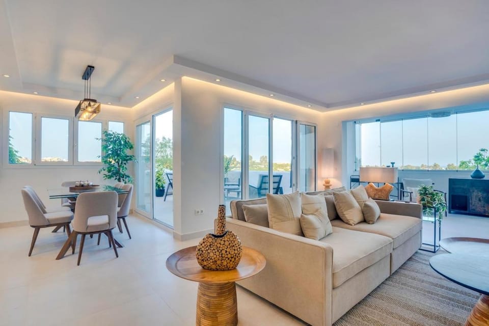TV and multimedia, Living room, Seating area