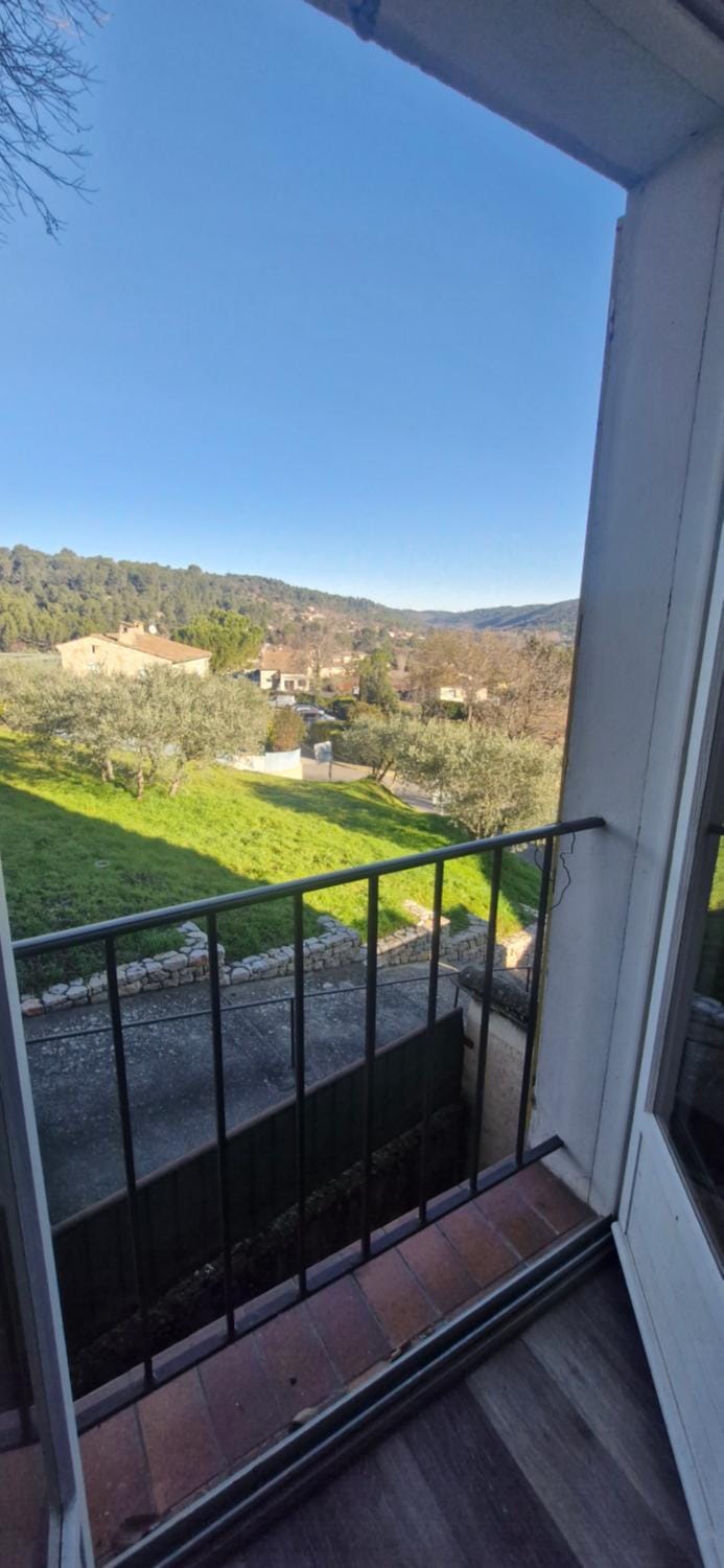 Studio à 10min à pieds des Cures Apartment in Gréoux-les-Bains