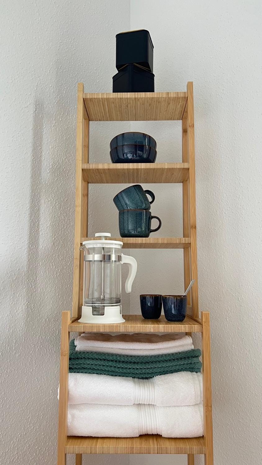 Coffee/tea facilities, Photo of the whole room