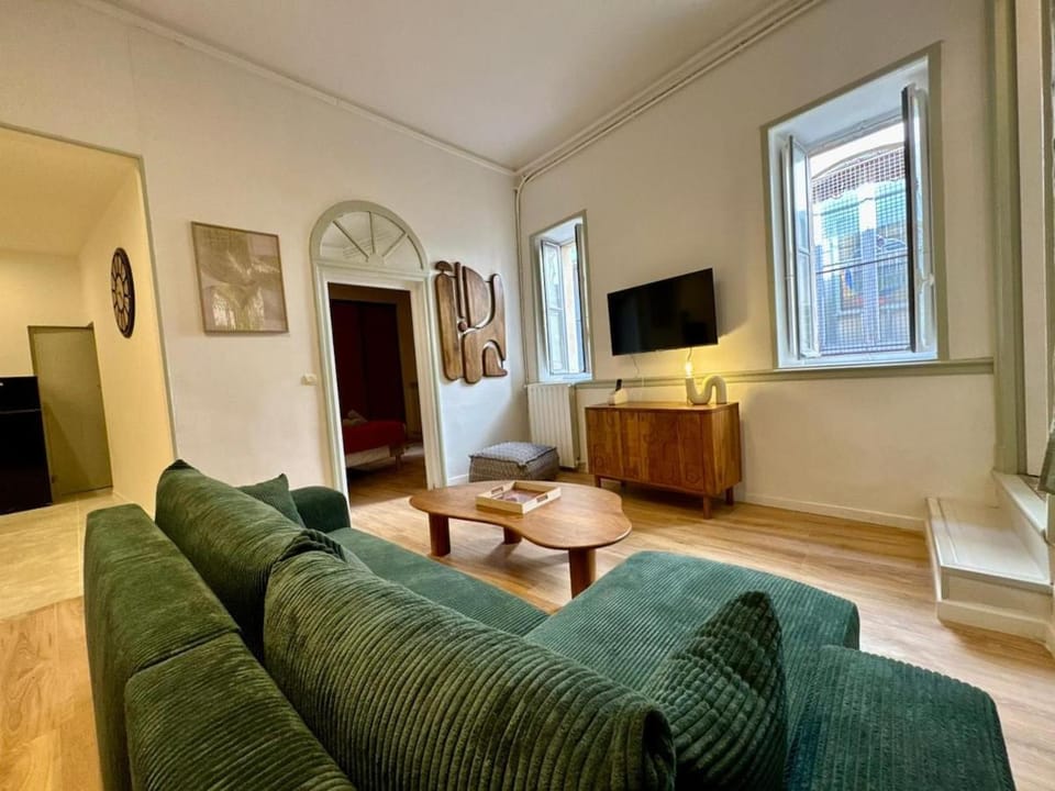 Suite Madeleine - Cœur Historique Apartment in Béziers