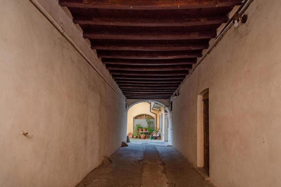 Casa M&M, La Luminosa, Borgo Dora Apartment in Turin