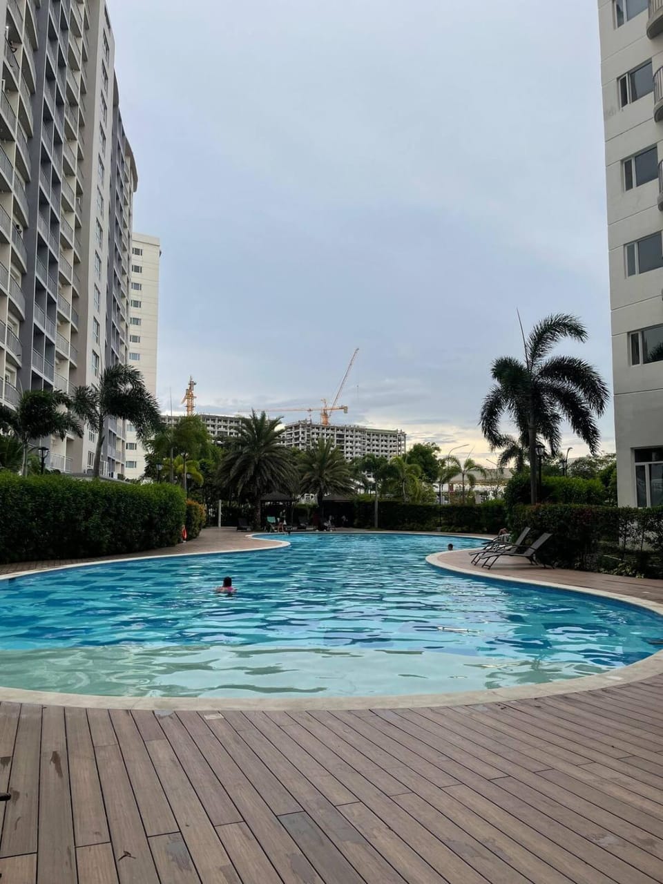 Swimming pool
