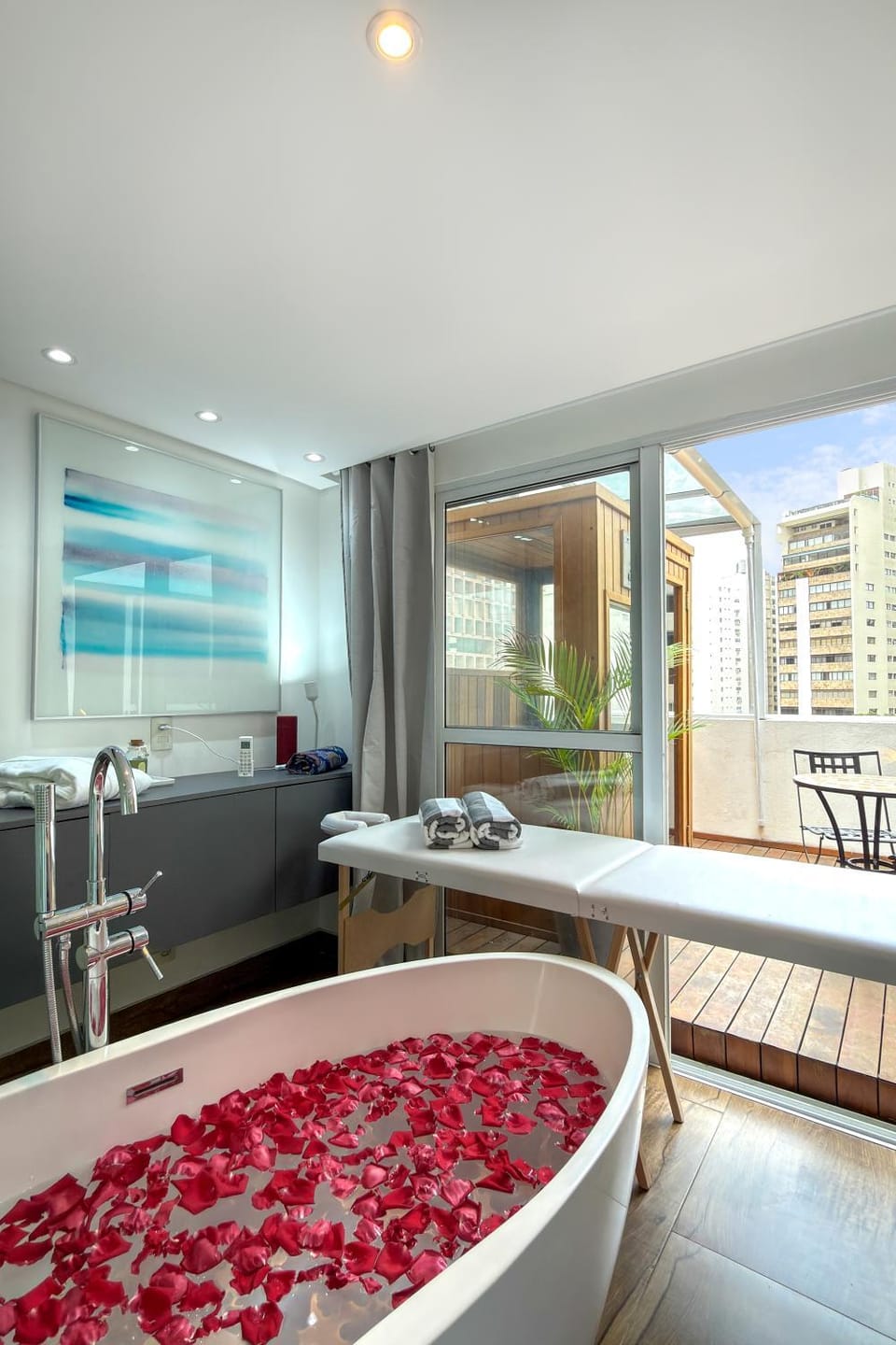 Massage, Spa and wellness centre/facilities, Bath