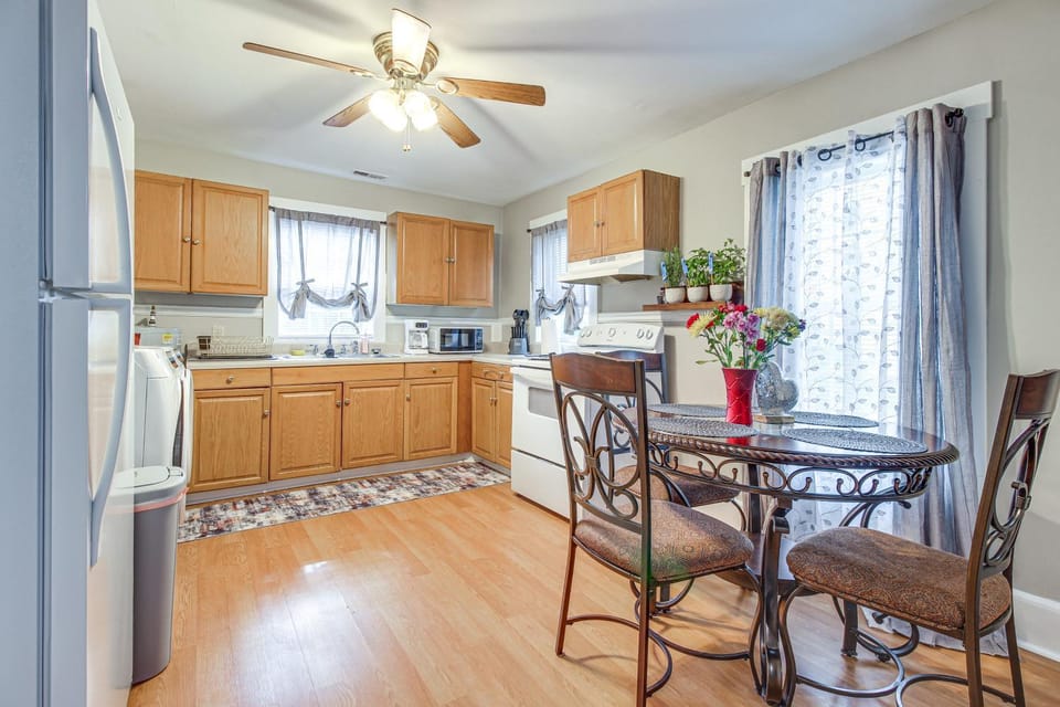 Private Patio: Cargo District, Dtwn Wilmington Apt Apartment in Wilmington